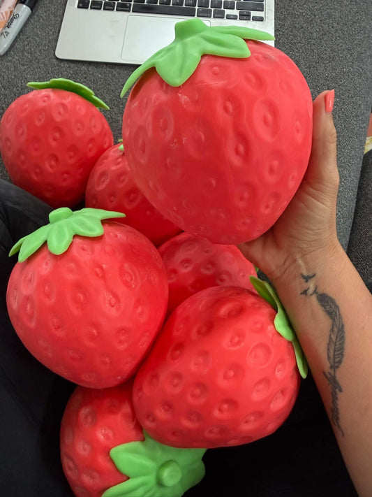 RTS Giant Strawberry